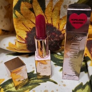 Too Faced Lady Bold Lipstick Hopelessly Devoted